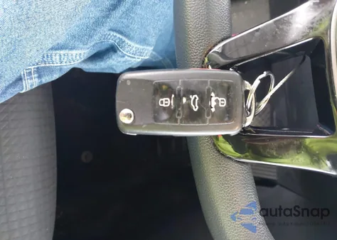 2015 Volkswagen Jetta 1.8T Se z USA, uszkodzony, nr VIN 3VWD17AJ5FM248827